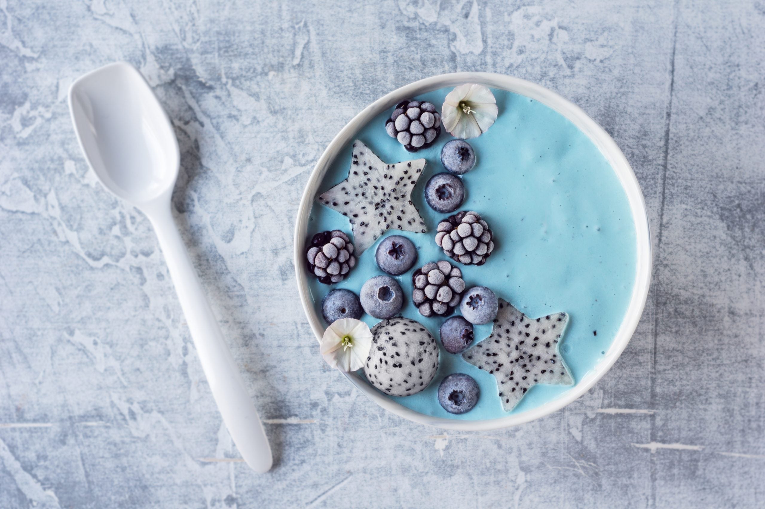 Spirulina Smoothie Bowl - ENERGYbits